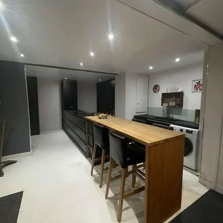Loft 8 Personnes, Centre Apartment